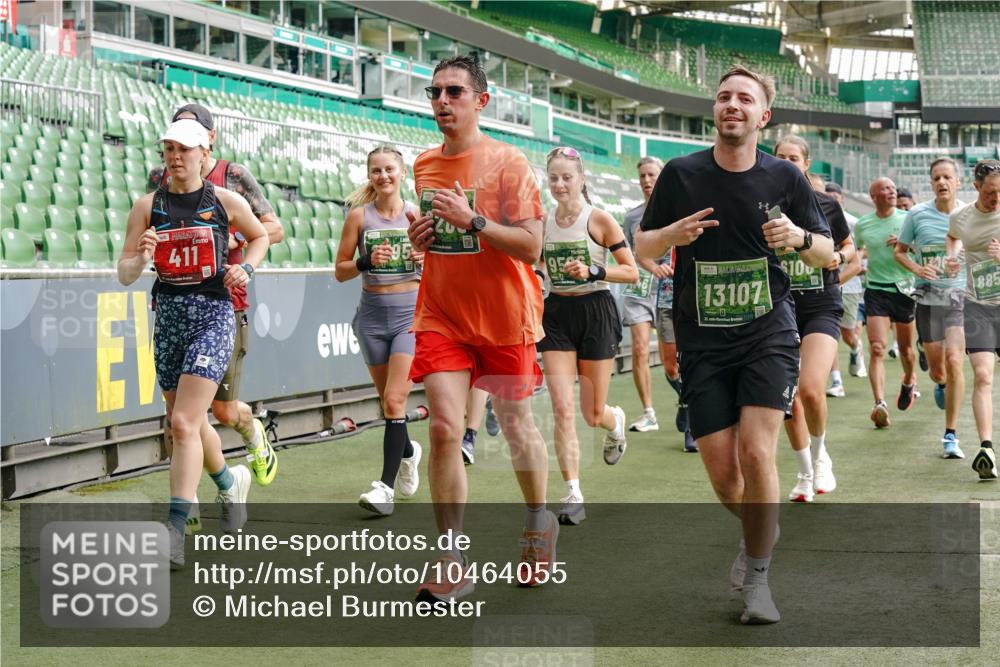 13.09.2026 - 21. swb-Marathon Bremen Michael Burmester http://msf.ph/oto/10464055 13.09.2026 12:56:05 Laufen im Stadion 201, 205, 307, 388, 411, 431, 465, 495, 655, 769, 854, 876, 913, 926, 948, 1058, 1130, 1197, 1390, 1537, 1599, 1601, 1645, 1750, 1972, 2001, 2040, 2122, 2125, 2234, 2251, 2260, 2319, 2383, 2390, 2473, 2474, 2535, 2604, 2634, 2671, 2733, 2761, 2812, 2922, 2948, 3057, 3119, 3134, 3175, 3192, 3202, 3241, 3246, 3290, 3346, 3348, 3356, 3411, 3458, 3508, 3706, 3716, 3813, 3836, 4135, 4137, 4171, 4413, 4455, 4479, 4733, 5277, 5430, 5530, 6106, 2498, 3085 meine-sportfotos.de