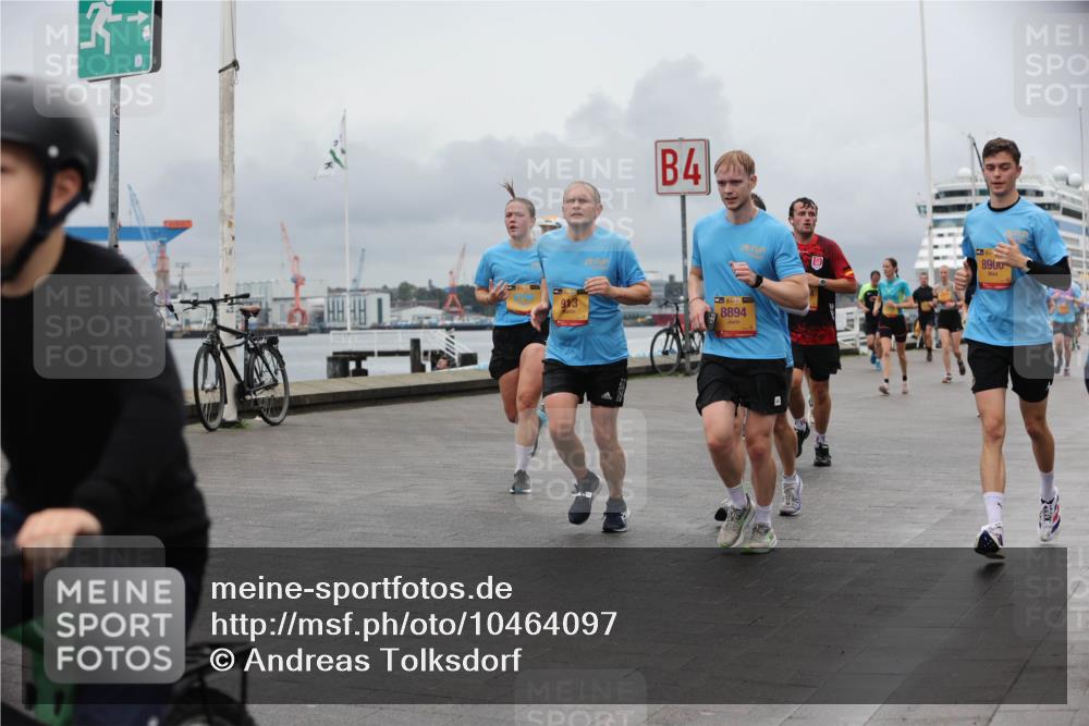 13.09.2026 - Kiel Lauf Andreas Tolksdorf http://msf.ph/oto/10464097 13.09.2026 12:04:38 Kiellinie 913, 4, 8894, 8900 meine-sportfotos.de