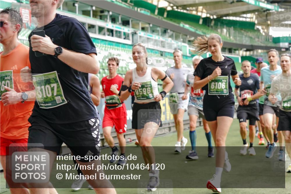 13.09.2026 - 21. swb-Marathon Bremen Michael Burmester http://msf.ph/oto/10464120 13.09.2026 12:56:06 Laufen im Stadion 201, 205, 307, 388, 411, 431, 465, 495, 655, 769, 854, 876, 913, 926, 948, 1058, 1130, 1197, 1390, 1537, 1599, 1601, 1645, 1750, 1972, 2001, 2040, 2122, 2125, 2234, 2251, 2260, 2319, 2383, 2390, 2473, 2474, 2535, 2604, 2634, 2671, 2733, 2761, 2812, 2922, 2948, 3057, 3119, 3134, 3175, 3192, 3202, 3241, 3246, 3290, 3346, 3348, 3356, 3411, 3458, 3508, 3706, 3716, 3813, 3836, 4135, 4137, 4171, 4413, 4455, 4479, 4733, 5277, 5430, 5530, 6106, 2498, 3085 meine-sportfotos.de