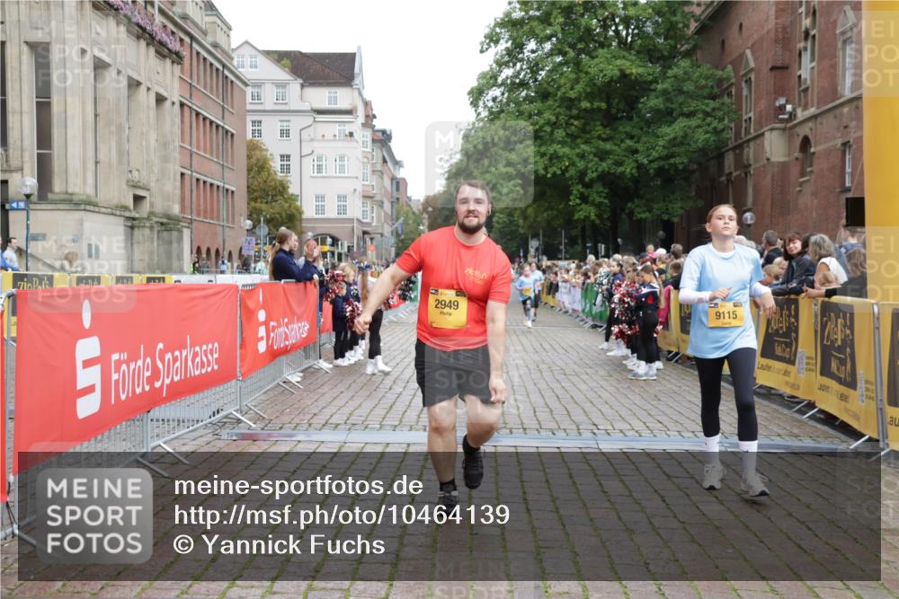 13.09.2026 - Kiel Lauf Yannick Fuchs http://msf.ph/oto/10464139 13.09.2026 09:56:24 Ziel 791, 2949, 5654, 5940, 6968, 8102, 9115, 12037, 50, 51, 1176, 1589, 1961, 2227, 3228, 3229, 4388, 5056, 6172, 6515, 8248, 8521, 8832, 9399, 10248, 10267, 10787, 11357, 11385, 11790, 11886, 12463, 12735, 12736, 12752, 1746, 1774, 2655, 10206, 10230, 12072, 1589, 2227, 4121, 4174, 8248, 8976, 9226, 9399, 9741, 12142, 12463 meine-sportfotos.de