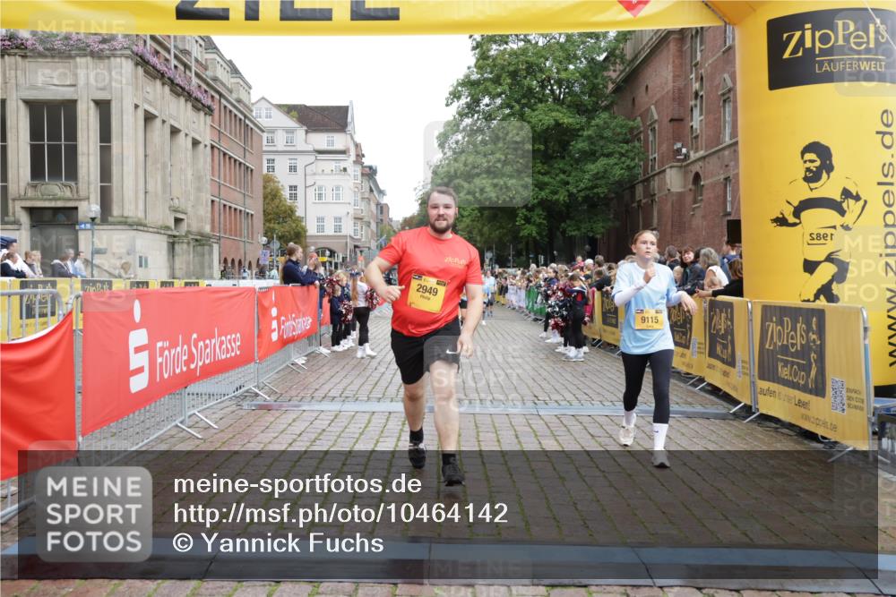 13.09.2026 - Kiel Lauf Yannick Fuchs http://msf.ph/oto/10464142 13.09.2026 09:56:24 Ziel 791, 2949, 5654, 5940, 6968, 8102, 9115, 12037, 50, 51, 1176, 1589, 1961, 2227, 3228, 3229, 4388, 5056, 6172, 6515, 8248, 8521, 8832, 9399, 10248, 10267, 10787, 11357, 11385, 11790, 11886, 12463, 12735, 12736, 12752, 1746, 1774, 2655, 10206, 10230, 12072, 1589, 2227, 4121, 4174, 8248, 8976, 9226, 9399, 9741, 12142, 12463 meine-sportfotos.de