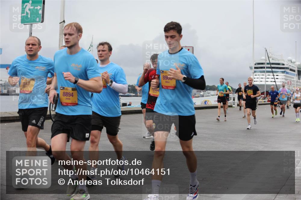13.09.2026 - Kiel Lauf Andreas Tolksdorf http://msf.ph/oto/10464151 13.09.2026 12:04:39 Kiellinie 633, 913, 8894, 594, 8900, 3, 3 meine-sportfotos.de
