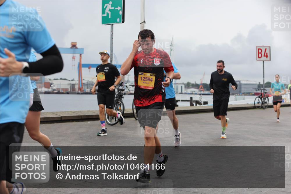 13.09.2026 - Kiel Lauf Andreas Tolksdorf http://msf.ph/oto/10464166 13.09.2026 12:04:40 Kiellinie 1636, 38, 12594, 19, 4 meine-sportfotos.de