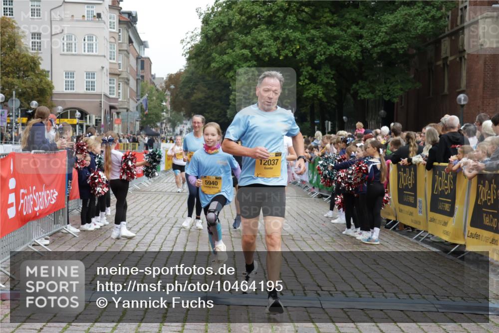 13.09.2026 - Kiel Lauf Yannick Fuchs http://msf.ph/oto/10464195 13.09.2026 09:56:29 Ziel 791, 2949, 5654, 5940, 6968, 8102, 9115, 10230, 12037, 50, 51, 1176, 1961, 3228, 3229, 4388, 5056, 6172, 6515, 8521, 8832, 10248, 10267, 10787, 11357, 11385, 11790, 11886, 12735, 12736, 12752, 1746, 1774, 2655, 4641, 4643, 5938, 7509, 7548, 10206, 12072, 1589, 2227, 4121, 4174, 5056, 8248, 8521, 8976, 9399, 12463 meine-sportfotos.de