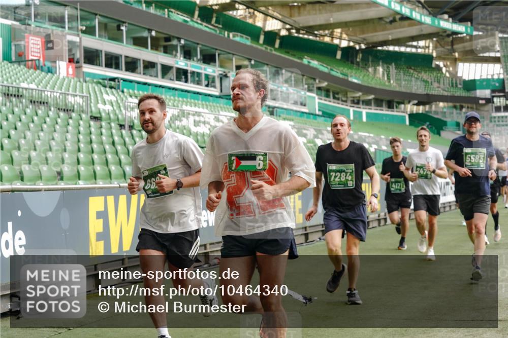 13.09.2026 - 21. swb-Marathon Bremen Michael Burmester http://msf.ph/oto/10464340 13.09.2026 12:56:12 Laufen im Stadion 205, 307, 388, 411, 431, 465, 495, 655, 769, 854, 857, 876, 913, 926, 948, 1058, 1130, 1197, 1390, 1537, 1599, 1601, 1645, 1750, 1972, 2001, 2040, 2122, 2125, 2234, 2251, 2260, 2319, 2383, 2473, 2474, 2535, 2604, 2634, 2640, 2671, 2761, 2812, 2922, 2948, 3057, 3119, 3134, 3175, 3192, 3202, 3246, 3290, 3346, 3348, 3411, 3458, 3508, 3706, 3716, 3813, 3836, 4135, 4137, 4171, 4413, 4455, 4479, 4733, 5277, 5430, 5530, 6106, 2498, 3085 meine-sportfotos.de