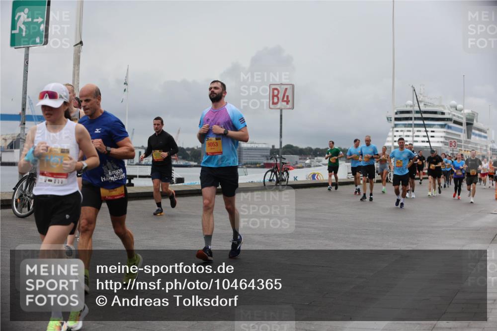 13.09.2026 - Kiel Lauf Andreas Tolksdorf http://msf.ph/oto/10464365 13.09.2026 12:04:48 Kiellinie 3, 1, 39, 9053, 4, 3, 2 meine-sportfotos.de