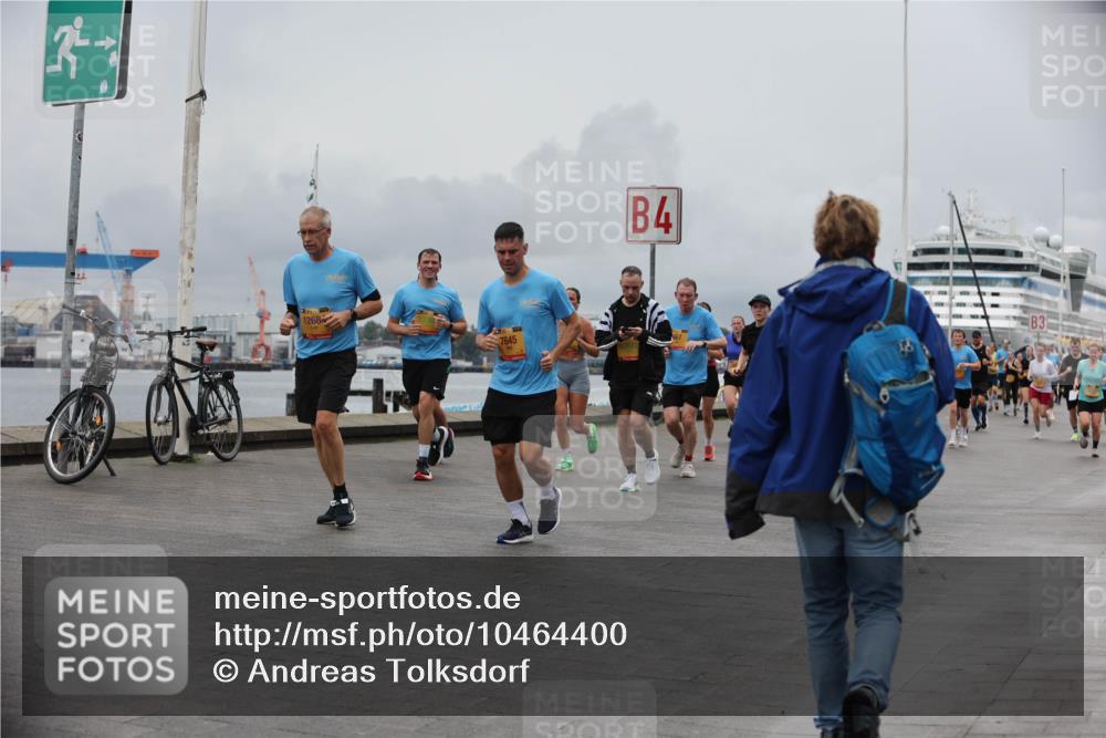 13.09.2026 - Kiel Lauf Andreas Tolksdorf http://msf.ph/oto/10464400 13.09.2026 12:04:53 Kiellinie 1268, 7645, 4, 3 meine-sportfotos.de
