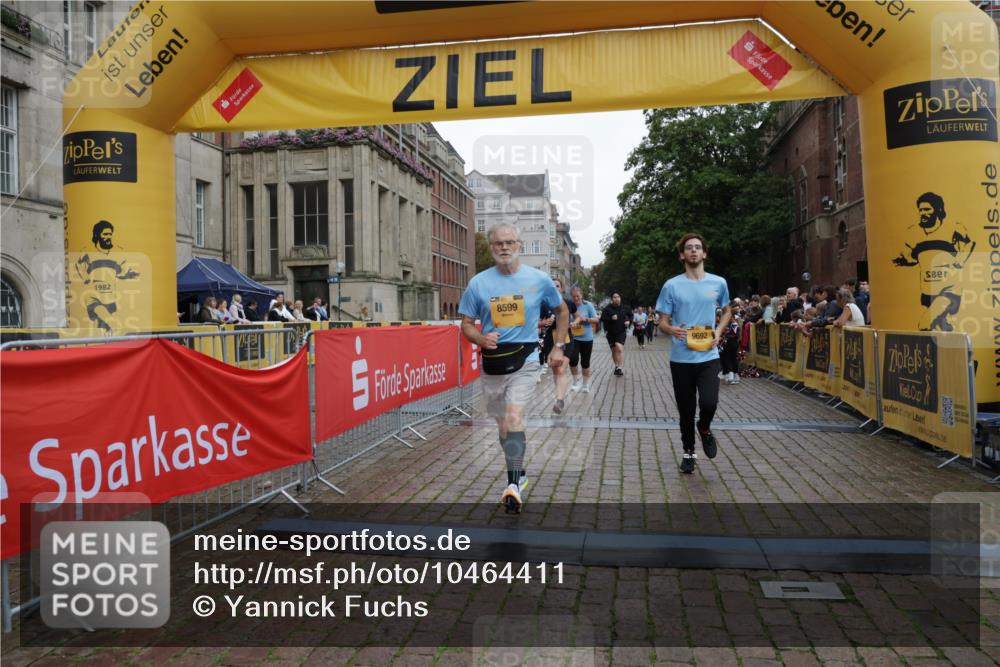 13.09.2026 - Kiel Lauf Yannick Fuchs http://msf.ph/oto/10464411 13.09.2026 09:57:00 Ziel 3684, 8599, 8824, 9692, 12580, 791, 1746, 1774, 2655, 4641, 4643, 5654, 5938, 5940, 7509, 7548, 8102, 10206, 10230, 12037, 12072, 130, 2486, 3114, 4097, 4568, 4631, 5468, 5776, 6243, 6932, 7786, 8113, 11042, 11095, 11245, 12507, 791, 2949, 5940, 6968, 9115, 12037 meine-sportfotos.de