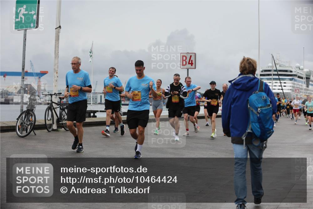 13.09.2026 - Kiel Lauf Andreas Tolksdorf http://msf.ph/oto/10464424 13.09.2026 12:04:54 Kiellinie  meine-sportfotos.de