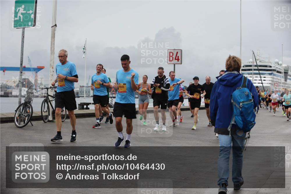 13.09.2026 - Kiel Lauf Andreas Tolksdorf http://msf.ph/oto/10464430 13.09.2026 12:04:54 Kiellinie 2684, 7645, 4, 38 meine-sportfotos.de