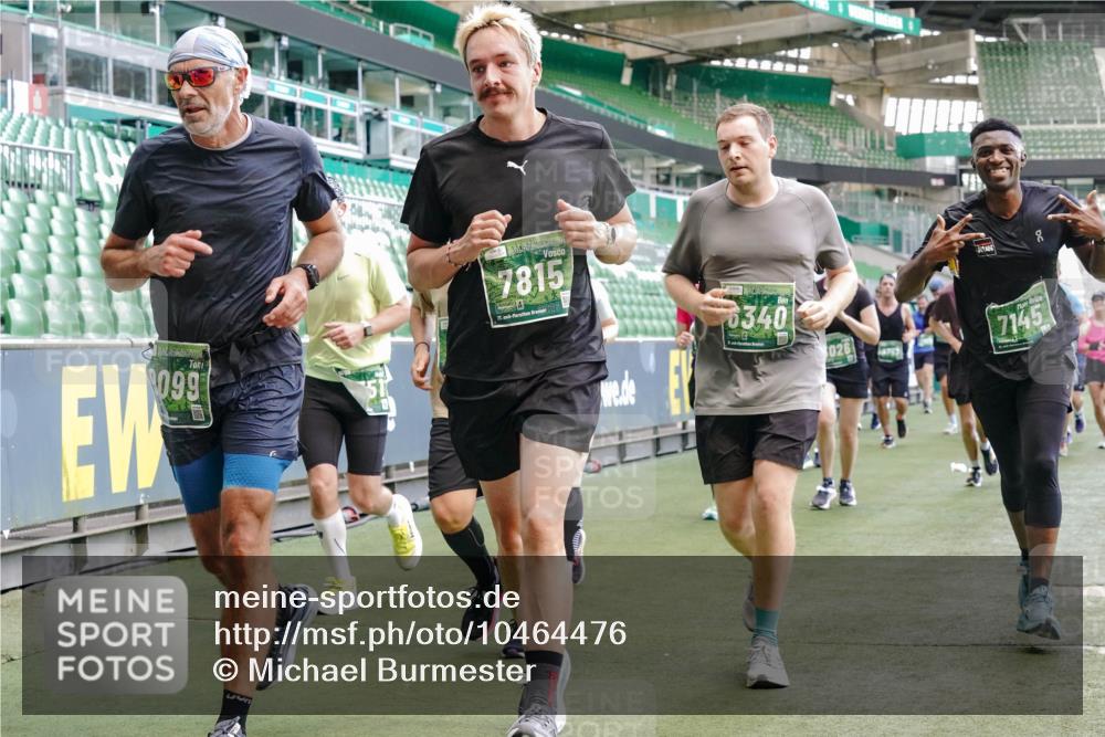 13.09.2026 - 21. swb-Marathon Bremen Michael Burmester http://msf.ph/oto/10464476 13.09.2026 13:13:00 Laufen im Stadion 118, 183, 270, 278, 349, 514, 576, 600, 695, 702, 703, 843, 933, 950, 1005, 1113, 1143, 1226, 1286, 1334, 1426, 1435, 1596, 1641, 1849, 1851, 1936, 1991, 2005, 2035, 2079, 2248, 2264, 2336, 2375, 2377, 2387, 2398, 2426, 2439, 2457, 2461, 2478, 2505, 2612, 2659, 2665, 2673, 2684, 2765, 2773, 2792, 2815, 2816, 2822, 2850, 2860, 2884, 2895, 2907, 2921, 2963, 2966, 2972, 2975, 2976, 3016, 3027, 3079, 3143, 3155, 3253, 3277, 3293, 3308, 3313, 3328, 3349, 3434 meine-sportfotos.de