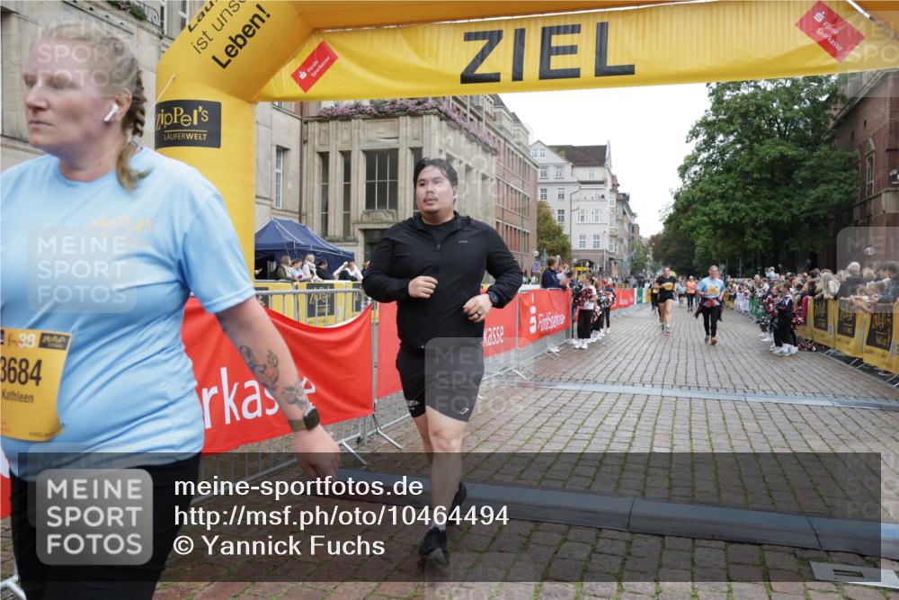 13.09.2026 - Kiel Lauf Yannick Fuchs http://msf.ph/oto/10464494 13.09.2026 09:57:05 Ziel 130, 3684, 4568, 4631, 5468, 8599, 8824, 9692, 11042, 12580, 1746, 1774, 2655, 4641, 4643, 5938, 7509, 7548, 8599, 10206, 10230, 12072, 1122, 2486, 3114, 4097, 5776, 6243, 6932, 7786, 8103, 8113, 11095, 11245, 12507, 791, 5654, 5940, 8102, 10230, 12037 meine-sportfotos.de