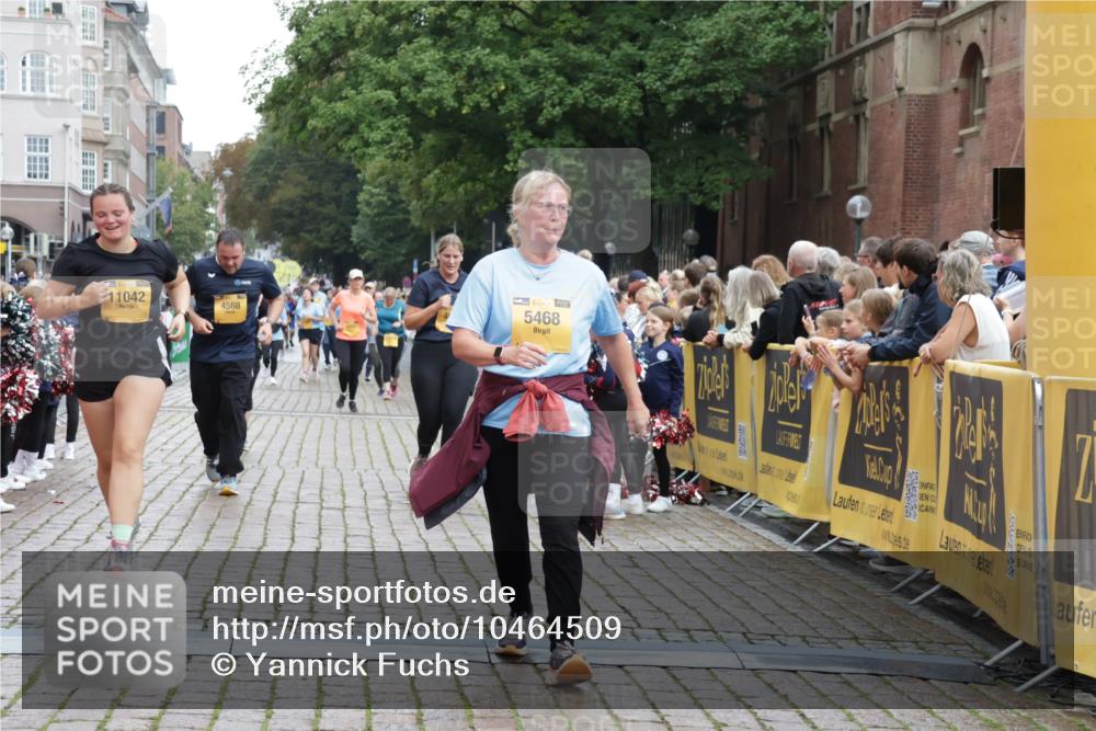 13.09.2026 - Kiel Lauf Yannick Fuchs http://msf.ph/oto/10464509 13.09.2026 09:57:09 Ziel 130, 4568, 4631, 5468, 11042, 12580, 1746, 1774, 2655, 3684, 4641, 4643, 5938, 7509, 7548, 8599, 8824, 9692, 10206, 12072, 1122, 2486, 3114, 4097, 5776, 6173, 6243, 6932, 7786, 8103, 8113, 11014, 11095, 11245, 12507, 791, 1774, 5654, 8102, 10230 meine-sportfotos.de