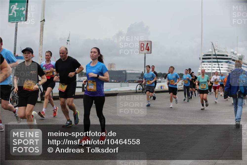 13.09.2026 - Kiel Lauf Andreas Tolksdorf http://msf.ph/oto/10464558 13.09.2026 12:04:57 Kiellinie 38, 358, 4 meine-sportfotos.de