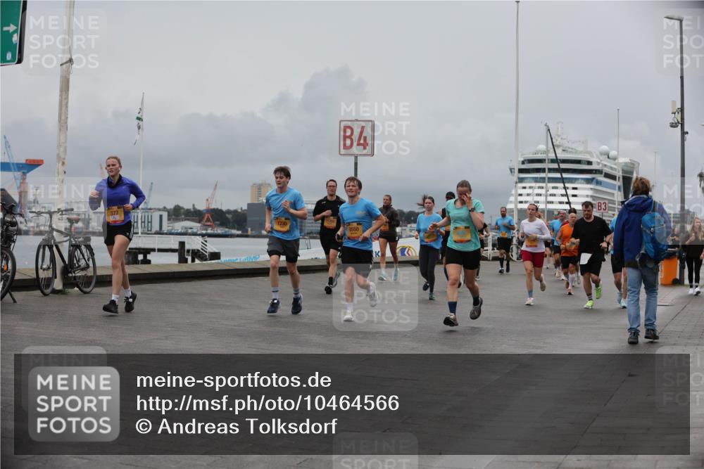 13.09.2026 - Kiel Lauf Andreas Tolksdorf http://msf.ph/oto/10464566 13.09.2026 12:04:59 Kiellinie  meine-sportfotos.de