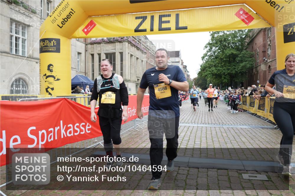 13.09.2026 - Kiel Lauf Yannick Fuchs http://msf.ph/oto/10464594 13.09.2026 09:57:15 Ziel 130, 2486, 3114, 4097, 4568, 4631, 5468, 5776, 6243, 6932, 7786, 8113, 11042, 11095, 11245, 12507, 3684, 4641, 4643, 5938, 7509, 7548, 8599, 8824, 9692, 10206, 12580, 1122, 3427, 4567, 6173, 6735, 7358, 7359, 8103, 11014, 1746, 1774, 2655, 10206, 12072 meine-sportfotos.de