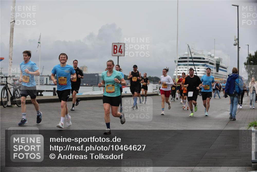 13.09.2026 - Kiel Lauf Andreas Tolksdorf http://msf.ph/oto/10464627 13.09.2026 12:05:00 Kiellinie 1230, 8550, 4, 8776 meine-sportfotos.de