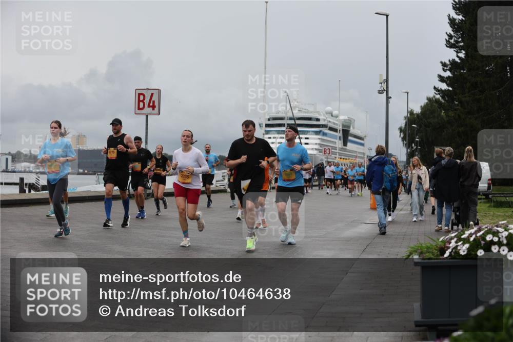 13.09.2026 - Kiel Lauf Andreas Tolksdorf http://msf.ph/oto/10464638 13.09.2026 12:05:02 Kiellinie 8776, 4, 2335, 3 meine-sportfotos.de