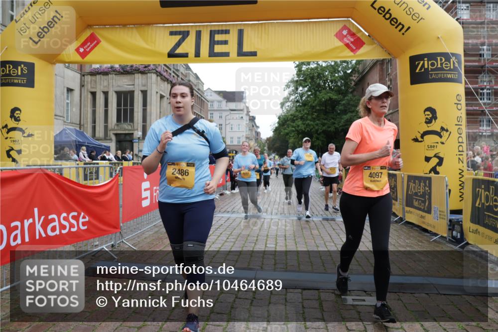 13.09.2026 - Kiel Lauf Yannick Fuchs http://msf.ph/oto/10464689 13.09.2026 09:57:20 Ziel 130, 1122, 2486, 3114, 4097, 4568, 4631, 5776, 6243, 6932, 7786, 8103, 8113, 11095, 11245, 12507, 130, 3684, 4568, 4631, 4641, 4643, 5468, 5938, 7509, 7548, 8599, 8824, 9692, 11042, 12580, 818, 3427, 4567, 6173, 6735, 7358, 7359, 9998, 10943, 11014, 1746, 2655, 4641, 4643, 7509, 7548, 10206, 12072 meine-sportfotos.de