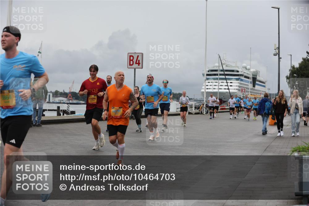 13.09.2026 - Kiel Lauf Andreas Tolksdorf http://msf.ph/oto/10464703 13.09.2026 12:05:05 Kiellinie 5664, 11646, 4, 455, 3 meine-sportfotos.de