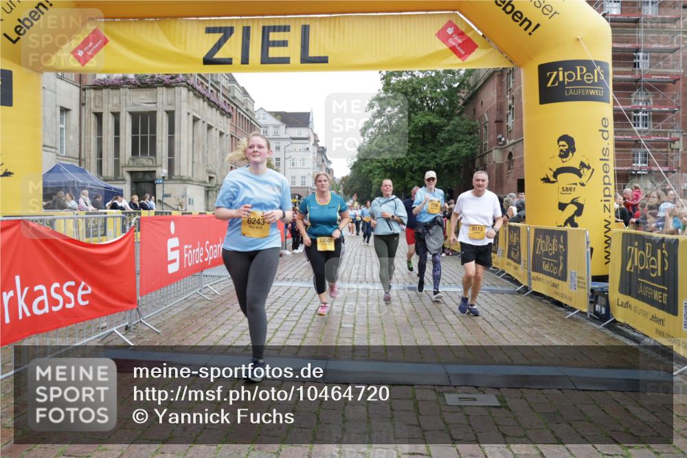 13.09.2026 - Kiel Lauf Yannick Fuchs http://msf.ph/oto/10464720 13.09.2026 09:57:22 Ziel 1122, 2486, 3114, 4097, 5776, 6173, 6243, 6932, 7786, 8103, 8113, 11014, 11095, 11245, 12507, 130, 3684, 4568, 4631, 4641, 4643, 5468, 5938, 8599, 8824, 9692, 11042, 12580, 818, 3427, 4567, 4808, 6735, 7358, 7359, 9998, 10943, 4641, 4643, 5938, 7509, 7548, 10206 meine-sportfotos.de