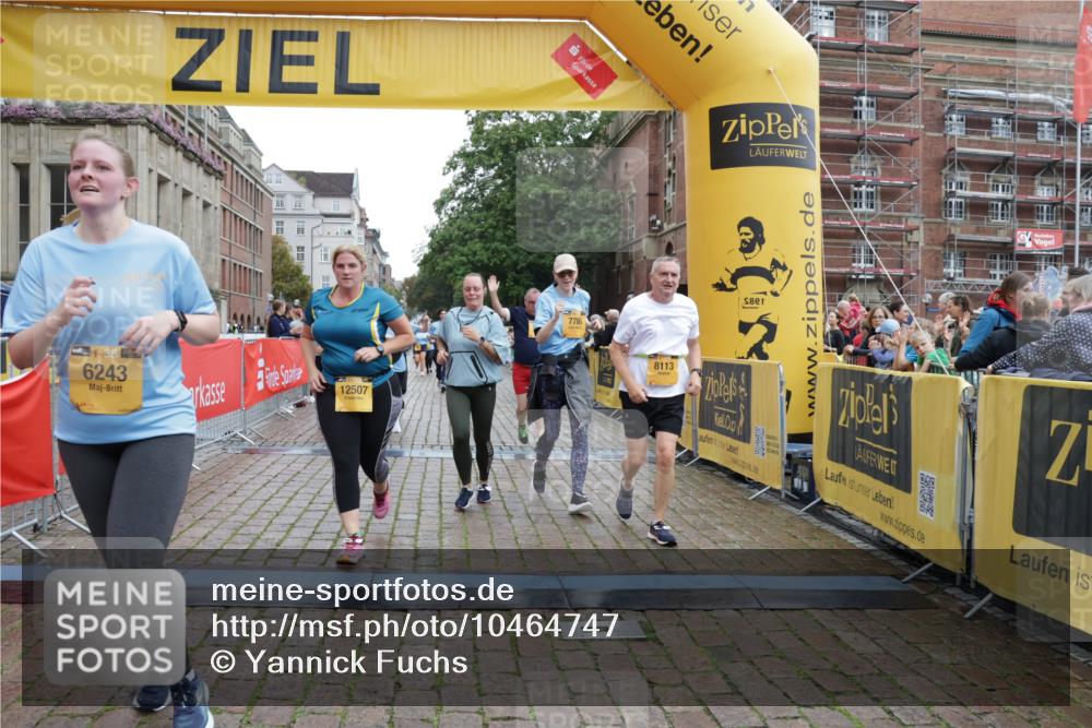 13.09.2026 - Kiel Lauf Yannick Fuchs http://msf.ph/oto/10464747 13.09.2026 09:57:22 Ziel 1122, 2486, 3114, 4097, 5776, 6173, 6243, 6932, 7786, 8103, 8113, 11014, 11095, 11245, 12507, 130, 3684, 4568, 4631, 4641, 4643, 5468, 5938, 8599, 8824, 9692, 11042, 12580, 818, 3427, 4567, 4808, 6735, 7358, 7359, 9998, 10943, 4641, 4643, 5938, 7509, 7548, 10206 meine-sportfotos.de
