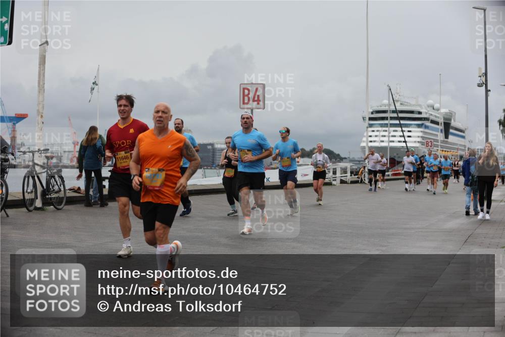 13.09.2026 - Kiel Lauf Andreas Tolksdorf http://msf.ph/oto/10464752 13.09.2026 12:05:06 Kiellinie 11646, 4, 3 meine-sportfotos.de