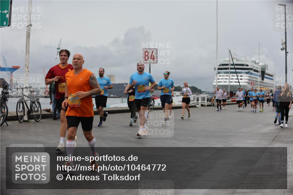 13.09.2026 - Kiel Lauf Andreas Tolksdorf http://msf.ph/oto/10464772 13.09.2026 12:05:06 Kiellinie 1, 34, 1164, 4, 3 meine-sportfotos.de