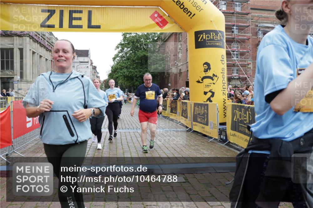 13.09.2026 - Kiel Lauf Yannick Fuchs http://msf.ph/oto/10464788 13.09.2026 09:57:24 Ziel 1122, 2486, 3114, 4097, 5776, 6173, 6243, 6932, 7786, 8103, 8113, 11014, 11095, 11245, 12507, 130, 3684, 4568, 4631, 5468, 5938, 8599, 8824, 9692, 11042, 12580, 818, 3317, 3427, 4567, 4808, 6735, 7358, 7359, 8853, 9998, 10943, 4641, 4643, 5938, 7509, 7548 meine-sportfotos.de