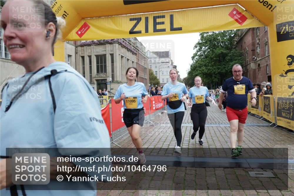 13.09.2026 - Kiel Lauf Yannick Fuchs http://msf.ph/oto/10464796 13.09.2026 09:57:25 Ziel 1122, 2486, 3114, 4097, 5776, 6173, 6243, 6932, 7786, 8103, 8113, 11014, 11095, 11245, 12507, 130, 2486, 3684, 4097, 4568, 4631, 5468, 8599, 8824, 9692, 11042, 12580, 818, 1296, 3317, 3427, 4567, 4808, 6735, 7358, 7359, 8853, 9998, 10943, 4641, 4643, 5938, 7509, 7548 meine-sportfotos.de
