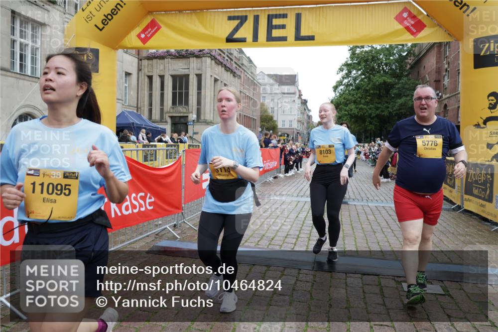 13.09.2026 - Kiel Lauf Yannick Fuchs http://msf.ph/oto/10464824 13.09.2026 09:57:26 Ziel 1122, 3114, 5776, 6173, 6243, 6932, 7786, 8103, 8113, 11014, 11095, 11245, 12507, 130, 2486, 3684, 4097, 4568, 4631, 5468, 8599, 8824, 9692, 11042, 12580, 818, 1296, 3317, 3427, 4567, 4808, 6735, 7358, 7359, 8853, 9998, 10943, 4641, 4643, 5938, 7509, 7548 meine-sportfotos.de