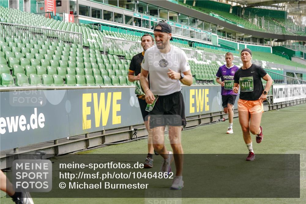 13.09.2026 - 21. swb-Marathon Bremen Michael Burmester http://msf.ph/oto/10464862 13.09.2026 12:56:21 Laufen im Stadion 205, 307, 388, 411, 431, 465, 495, 655, 769, 854, 857, 876, 913, 926, 948, 1058, 1130, 1197, 1390, 1537, 1599, 1601, 1645, 1750, 1972, 2001, 2040, 2051, 2075, 2122, 2125, 2234, 2251, 2260, 2319, 2383, 2473, 2493, 2535, 2604, 2634, 2640, 2671, 2761, 2812, 2948, 3057, 3078, 3119, 3192, 3202, 3246, 3290, 3346, 3348, 3411, 3450, 3458, 3508, 3514, 3634, 3706, 3716, 3760, 3813, 3836, 4135, 4137, 4171, 4413, 4455, 4479, 4733, 5277, 5430, 5530, 6106, 2498, 3085 meine-sportfotos.de