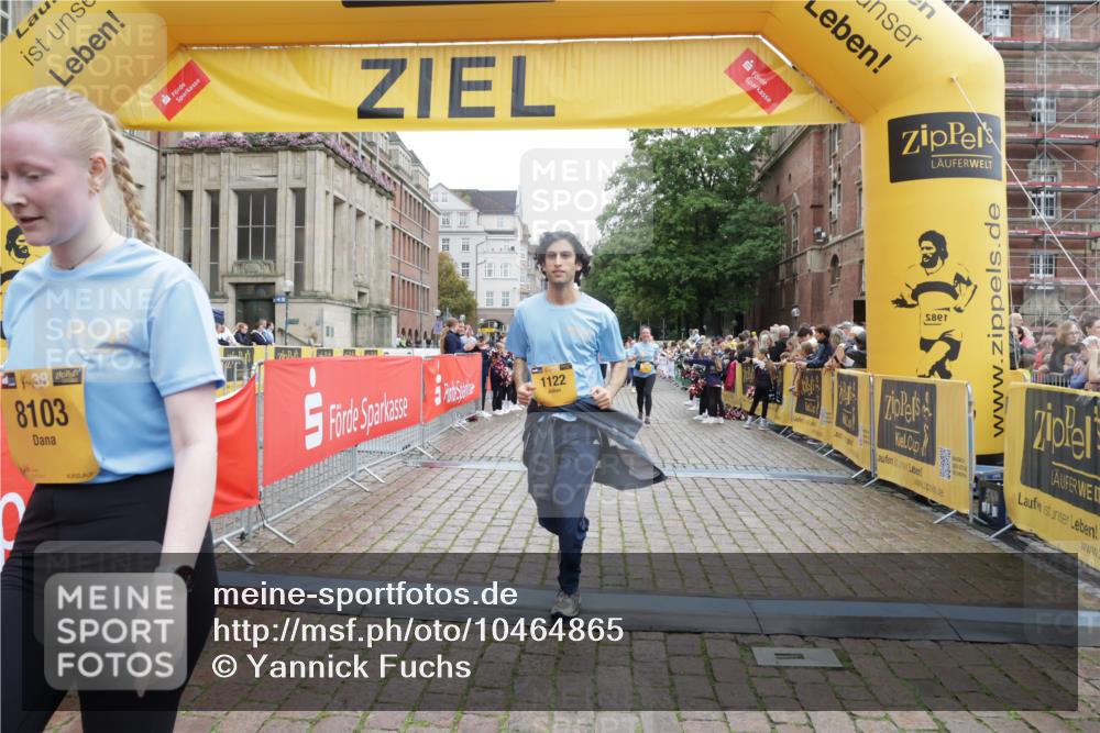 13.09.2026 - Kiel Lauf Yannick Fuchs http://msf.ph/oto/10464865 13.09.2026 09:57:28 Ziel 1122, 3114, 3427, 4567, 5776, 6173, 6735, 6932, 7358, 7359, 7786, 8103, 8113, 11014, 11095, 12507, 130, 2486, 3684, 4097, 4568, 4631, 5468, 6243, 6932, 7786, 8113, 8599, 8824, 9692, 11042, 11245, 12507, 12580, 818, 1296, 2406, 3317, 4808, 8853, 9998, 10943, 4641, 4643, 5938, 8599, 9692 meine-sportfotos.de