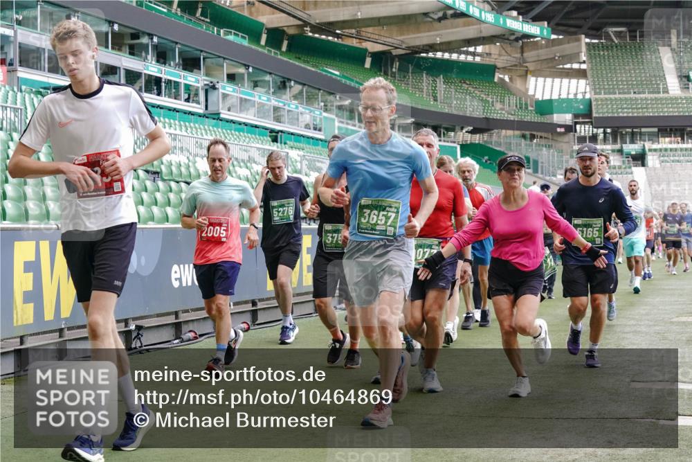 13.09.2026 - 21. swb-Marathon Bremen Michael Burmester http://msf.ph/oto/10464869 13.09.2026 13:13:05 Laufen im Stadion 118, 183, 270, 278, 349, 514, 576, 600, 631, 695, 702, 843, 933, 950, 1005, 1113, 1143, 1226, 1286, 1334, 1426, 1435, 1596, 1641, 1849, 1851, 1991, 2005, 2035, 2079, 2248, 2264, 2336, 2375, 2377, 2387, 2398, 2426, 2439, 2457, 2461, 2478, 2505, 2540, 2612, 2659, 2665, 2673, 2684, 2693, 2765, 2773, 2792, 2815, 2816, 2822, 2850, 2860, 2884, 2895, 2921, 2963, 2966, 2972, 2975, 3016, 3027, 3079, 3111, 3143, 3155, 3209, 3253, 3277, 3293, 3304, 3308, 3313, 3328, 3349, 3434 meine-sportfotos.de