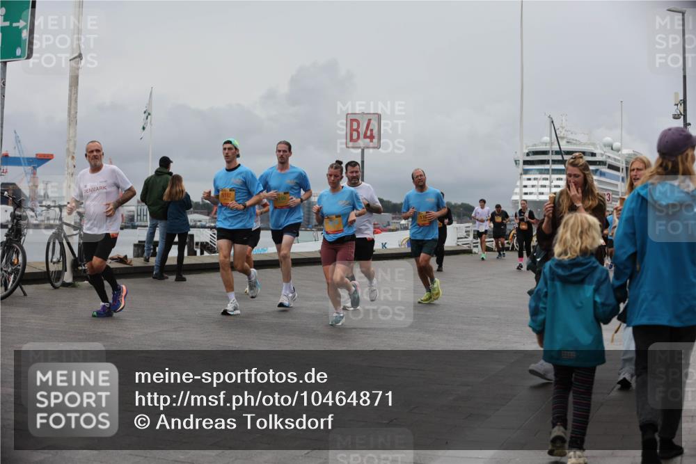 13.09.2026 - Kiel Lauf Andreas Tolksdorf http://msf.ph/oto/10464871 13.09.2026 12:05:17 Kiellinie 5192, 119, 4, 3 meine-sportfotos.de