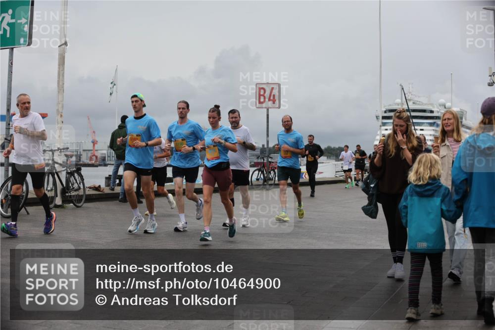 13.09.2026 - Kiel Lauf Andreas Tolksdorf http://msf.ph/oto/10464900 13.09.2026 12:05:17 Kiellinie 7 meine-sportfotos.de