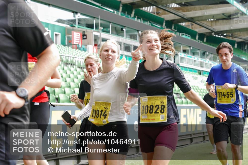 13.09.2026 - 21. swb-Marathon Bremen Michael Burmester http://msf.ph/oto/10464911 13.09.2026 10:35:17 Laufen im Stadion 10093, 10144, 10147, 10152, 10157, 10173, 10175, 10177, 10181, 10182, 10185, 10195, 10240, 10245, 10254, 10263, 10306, 10309, 10355, 10356, 10357, 10367, 10368, 10369, 10377, 10409, 10415, 10427, 10460, 10473, 10477, 10481, 10485, 10492, 10528, 10559, 10604, 10617, 10636, 10639, 10668, 10669, 10671, 10672, 10677, 10699, 10700, 10715, 10828, 10857, 10914, 10928, 11126, 11162, 11343, 11803, 11965, 10146, 10222 meine-sportfotos.de