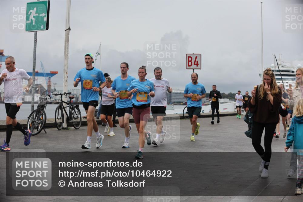 13.09.2026 - Kiel Lauf Andreas Tolksdorf http://msf.ph/oto/10464922 13.09.2026 12:05:18 Kiellinie 5192, 5190, 4, 2000 meine-sportfotos.de