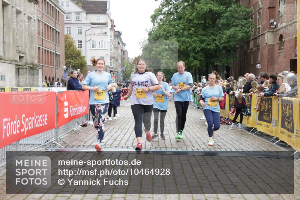 13.09.2026 - Kiel Lauf Yannick Fuchs http://msf.ph/oto/10464928 13.09.2026 09:57:35 Ziel 818, 3427, 4567, 6173, 6735, 7358, 7359, 9998, 10943, 11014, 130, 1122, 2486, 3114, 4097, 4568, 4631, 5468, 5776, 6243, 6932, 7786, 8103, 8113, 11042, 11095, 11245, 12507, 12580, 1296, 2406, 3317, 4808, 5688, 8352, 8853, 3684, 8599, 8824, 9692, 12580 meine-sportfotos.de
