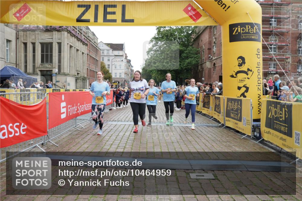 13.09.2026 - Kiel Lauf Yannick Fuchs http://msf.ph/oto/10464959 13.09.2026 09:57:36 Ziel 818, 3427, 4567, 4808, 6173, 6735, 7358, 7359, 9998, 10943, 11014, 130, 1122, 2486, 3114, 4097, 4568, 4631, 5468, 5776, 6243, 6932, 7786, 8103, 8113, 11014, 11042, 11095, 11245, 12507, 1296, 2406, 3317, 5688, 8352, 8853, 3684, 8599, 8824, 9692, 12580 meine-sportfotos.de