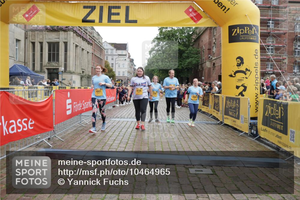 13.09.2026 - Kiel Lauf Yannick Fuchs http://msf.ph/oto/10464965 13.09.2026 09:57:36 Ziel 818, 3427, 4567, 4808, 6173, 6735, 7358, 7359, 9998, 10943, 11014, 130, 1122, 2486, 3114, 4097, 4568, 4631, 5468, 5776, 6243, 6932, 7786, 8103, 8113, 11014, 11042, 11095, 11245, 12507, 1296, 2406, 3317, 5688, 8352, 8853, 3684, 8599, 8824, 9692, 12580 meine-sportfotos.de