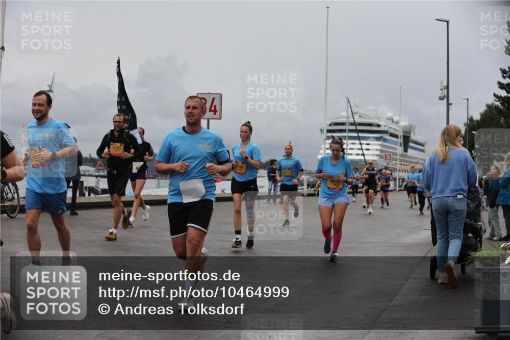 13.09.2026 - Kiel Lauf Andreas Tolksdorf http://msf.ph/oto/10464999 13.09.2026 12:05:36 Kiellinie 34, 1320, 12181, 9817, 3 meine-sportfotos.de
