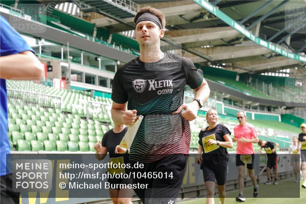 13.09.2026 - 21. swb-Marathon Bremen Michael Burmester http://msf.ph/oto/10465014 13.09.2026 10:35:19 Laufen im Stadion 10093, 10144, 10147, 10152, 10157, 10173, 10175, 10177, 10181, 10182, 10185, 10195, 10240, 10245, 10254, 10263, 10306, 10309, 10355, 10356, 10357, 10367, 10368, 10369, 10377, 10409, 10415, 10427, 10439, 10460, 10473, 10477, 10481, 10485, 10492, 10528, 10559, 10604, 10617, 10636, 10639, 10668, 10669, 10671, 10672, 10677, 10699, 10700, 10715, 10828, 10857, 10914, 10928, 11126, 11162, 11343, 11803, 11965, 10146, 10222 meine-sportfotos.de
