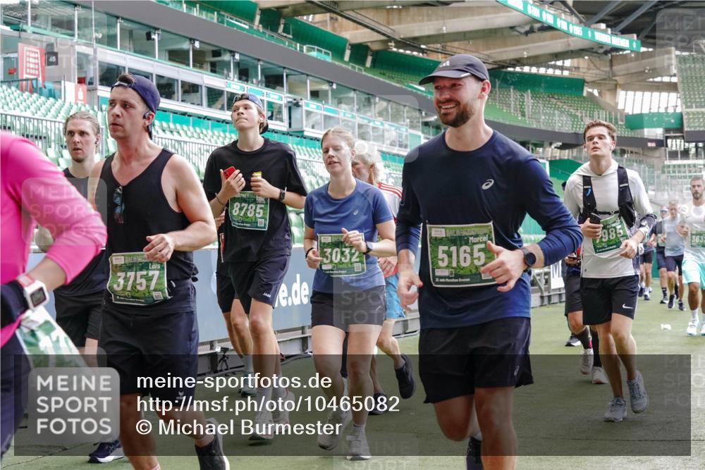 13.09.2026 - 21. swb-Marathon Bremen Michael Burmester http://msf.ph/oto/10465082 13.09.2026 13:13:07 Laufen im Stadion 118, 183, 270, 278, 349, 514, 576, 600, 631, 695, 702, 843, 933, 950, 1005, 1113, 1143, 1226, 1286, 1334, 1426, 1435, 1596, 1641, 1849, 1851, 1991, 2005, 2035, 2079, 2248, 2264, 2336, 2375, 2377, 2387, 2398, 2426, 2439, 2457, 2461, 2478, 2505, 2540, 2612, 2659, 2665, 2673, 2684, 2693, 2765, 2773, 2792, 2815, 2816, 2822, 2850, 2860, 2884, 2895, 2921, 2963, 2966, 2972, 2975, 3016, 3027, 3079, 3111, 3143, 3155, 3209, 3253, 3277, 3293, 3304, 3308, 3313, 3349, 3434 meine-sportfotos.de