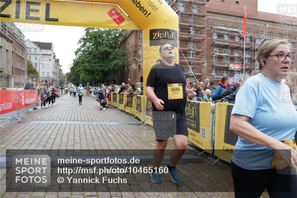13.09.2026 - Kiel Lauf Yannick Fuchs http://msf.ph/oto/10465160 13.09.2026 09:57:59 Ziel 5688, 6253, 8352, 818, 1296, 2406, 3317, 3427, 4567, 4808, 6173, 6735, 7358, 7359, 8853, 9998, 10943, 11014, 2014, 3279, 3302, 5524, 5738, 1122, 3114, 5776, 6173, 6243, 6932, 7786, 8103, 8113, 11014, 11095, 11245, 12507 meine-sportfotos.de