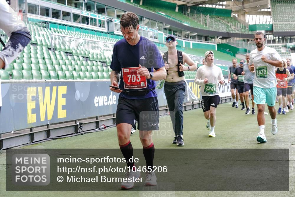 13.09.2026 - 21. swb-Marathon Bremen Michael Burmester http://msf.ph/oto/10465206 13.09.2026 13:13:10 Laufen im Stadion 118, 183, 270, 278, 349, 514, 576, 600, 631, 695, 702, 843, 933, 950, 1005, 1143, 1226, 1286, 1334, 1426, 1435, 1596, 1641, 1849, 1851, 1991, 2005, 2035, 2079, 2248, 2264, 2336, 2375, 2377, 2387, 2398, 2412, 2426, 2439, 2457, 2461, 2478, 2505, 2540, 2612, 2665, 2673, 2684, 2693, 2765, 2773, 2792, 2815, 2816, 2850, 2860, 2884, 2895, 2921, 2963, 2966, 2972, 2975, 3016, 3111, 3143, 3155, 3209, 3253, 3277, 3293, 3304, 3308, 3313, 3349, 3434 meine-sportfotos.de