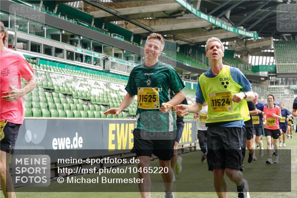 13.09.2026 - 21. swb-Marathon Bremen Michael Burmester http://msf.ph/oto/10465220 13.09.2026 10:35:22 Laufen im Stadion 10093, 10144, 10147, 10152, 10157, 10173, 10175, 10177, 10181, 10182, 10185, 10187, 10195, 10240, 10245, 10254, 10263, 10306, 10309, 10356, 10357, 10367, 10368, 10369, 10377, 10409, 10415, 10427, 10439, 10460, 10473, 10477, 10481, 10485, 10492, 10528, 10559, 10604, 10617, 10636, 10639, 10668, 10669, 10671, 10672, 10677, 10699, 10700, 10715, 10828, 10857, 10914, 10928, 11126, 11162, 11343, 11803, 11965, 10146, 10222 meine-sportfotos.de