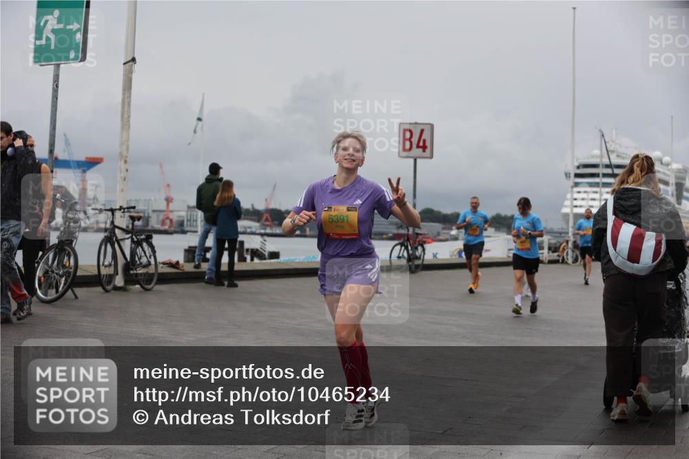 13.09.2026 - Kiel Lauf Andreas Tolksdorf http://msf.ph/oto/10465234 13.09.2026 12:06:01 Kiellinie 38, 5391, 4 meine-sportfotos.de