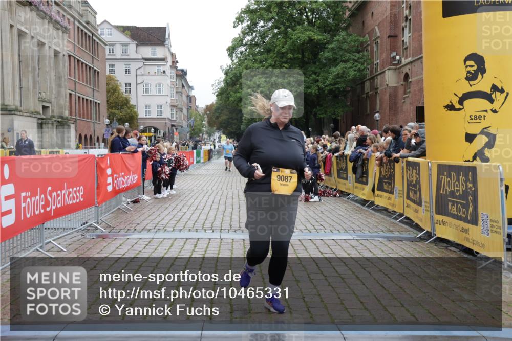 13.09.2026 - Kiel Lauf Yannick Fuchs http://msf.ph/oto/10465331 13.09.2026 09:58:25 Ziel 5738, 9087, 12561, 2014, 3279, 3302, 5524, 5688, 6253, 8352, 269, 2103, 5872, 6249, 7415, 11463, 1296, 2406, 3317, 5688, 8352, 8853 meine-sportfotos.de