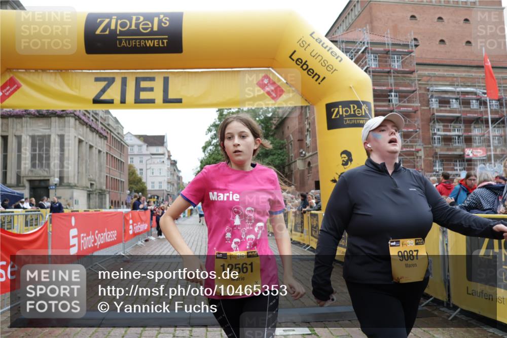 13.09.2026 - Kiel Lauf Yannick Fuchs http://msf.ph/oto/10465353 13.09.2026 09:58:27 Ziel 5738, 7415, 9087, 12561, 2014, 3279, 3302, 5524, 5688, 6253, 8352, 269, 2103, 5872, 6249, 11463, 1296, 2406, 5688, 8352 meine-sportfotos.de